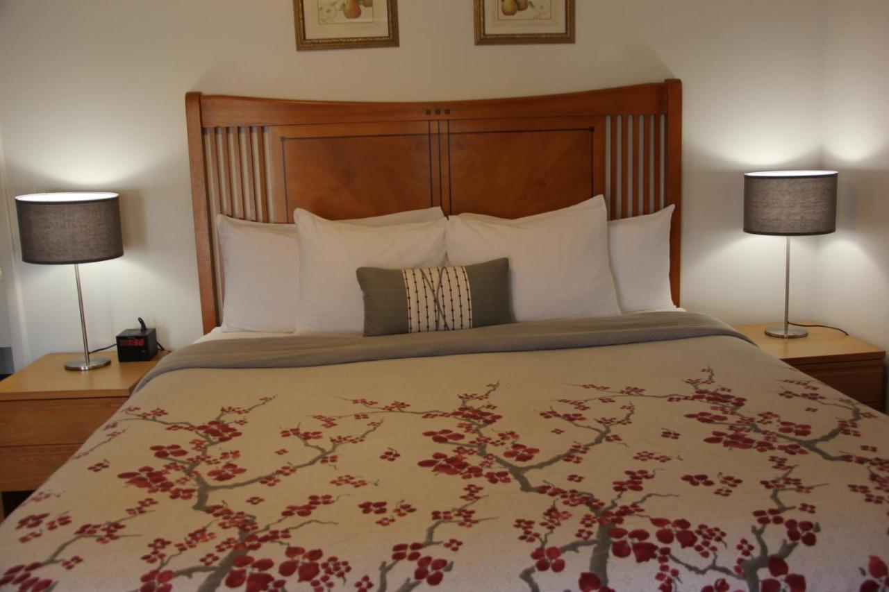 Mariners Cove Inn Уестпорт Екстериор снимка